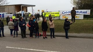 830 enfants aux Foulées scolaires [upl. by Fia]