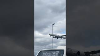 TCJJR Boeing 777300 Turkish Airlines TK1971 from Istanbul LHR27R shorts planespotting [upl. by Ttezil549]