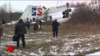 Engines Fail on Russian Passenger Jet 2 Dead [upl. by Pulchia]