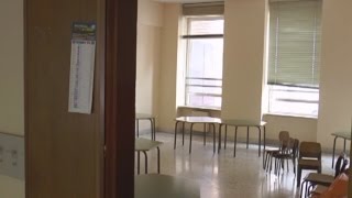 Napoli  Le scuole napoletane prima dell’avvio del nuovo anno 201415 020914 [upl. by Yahiya]