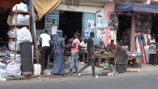 A Dakar des cordonniers de la Medina chaussent “à perte“ la sousrégion [upl. by Tony]