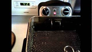 Review of the Bravetti Pro 4 Litre Deep Fryer [upl. by Laiceps]