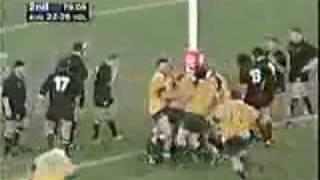 Tri Nations rugby  Wallabies over All Blacks final try 2001 [upl. by Towny]