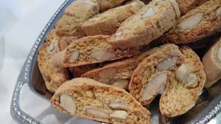 Cantucci  Ricetta Abruzzese [upl. by Wilinski]