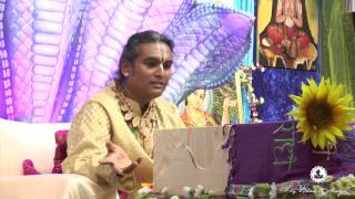 Shreemad Bhagavad Gita Verse 932  Sri Swami Vishwananda Classics [upl. by Tabb]