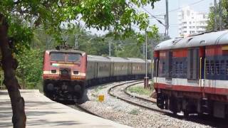 8 Km in 90 Minutes  Duronto follows Humsafar  Single line Effect  Indian Railways [upl. by Pangaro]