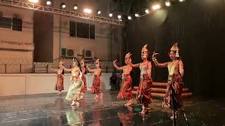 Le ballet Preah Thong Neang Neak part3 [upl. by Tullus]