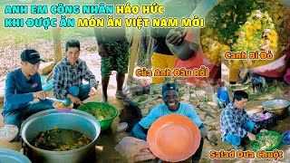 Quanglinhvlogs  Nấu Những Món Nguyên Liệu Ngay ở Quang Linh Farm  Canh Bí Đỏ Salad Dưa Chuột [upl. by Amelus]