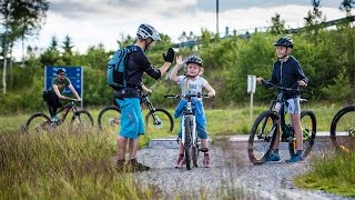 Familier tester stisykling i Trysil Bike Arena [upl. by Shoshanna]