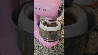 Smeg si hace buen helado smeg smeg50style kitchengadgets [upl. by Kynthia942]