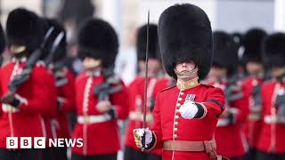 Soaring cost of King’s Guards real fur bearskin caps revealed [upl. by Prinz]