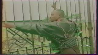 Koffi Olomidé Désespoir Koweit Rive Gauche CLIP HD 1992 [upl. by Rebane116]