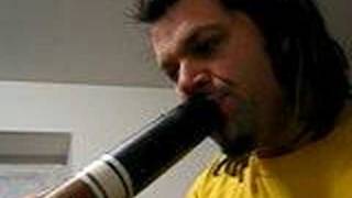 Didgeridoo Tutorials Beginner 18  learn how to play [upl. by Lodie]