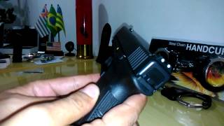 Glock G25 com mira laser interna LASERMAX [upl. by Eikciv381]