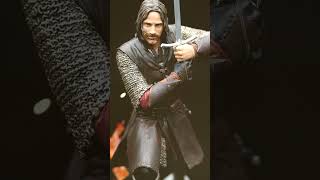 Der Herr der Ringe Aragorn Figur [upl. by Ellehcer]