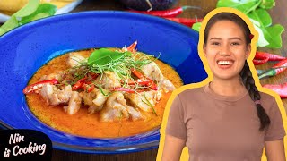 Panang RED CURRY Chicken Recipe with HOMEMADE Panang Curry Paste [upl. by Lihp]