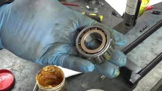 Install Tapered Roller Bearings [upl. by Camellia]